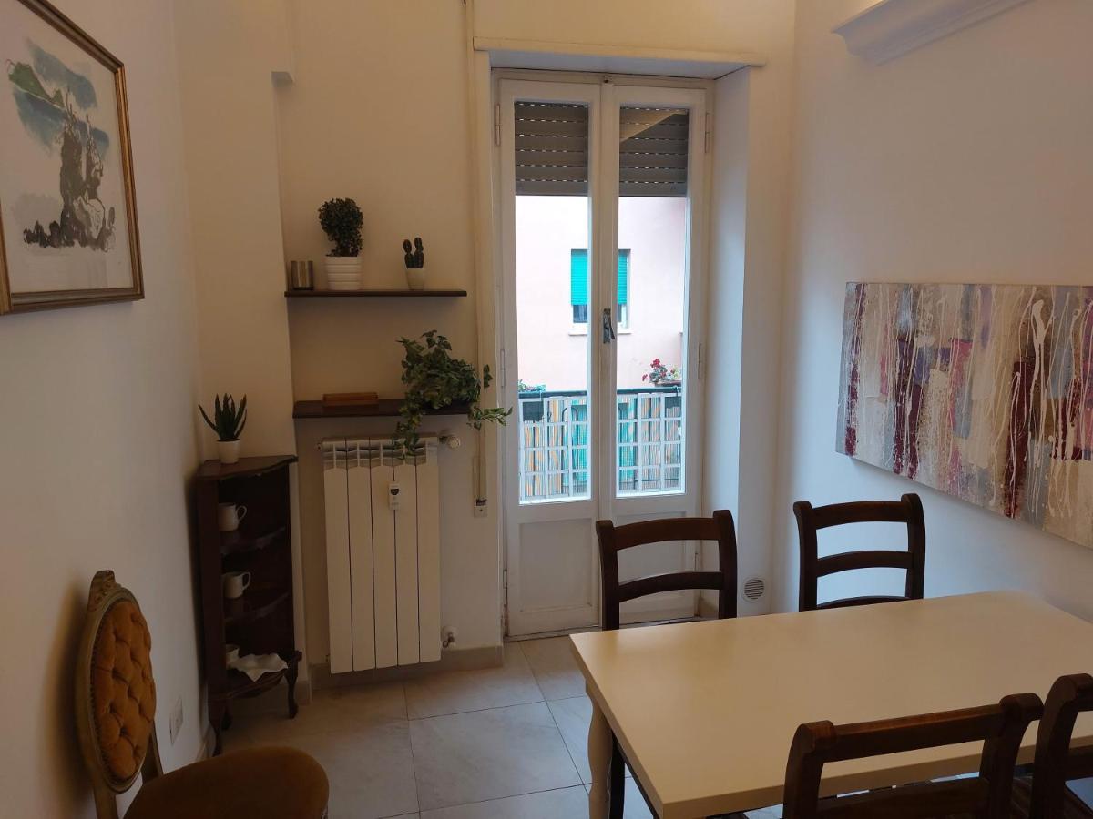 Casa Giova: Bilocale Con Balcone Al Gianicolo Appartement Rome Buitenkant foto